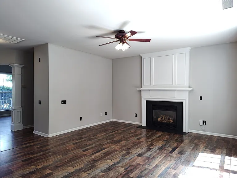 4018 Manor House Dr — Photo 14