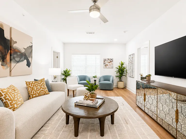 Clear Creek Springdale Apartments — Photo 46