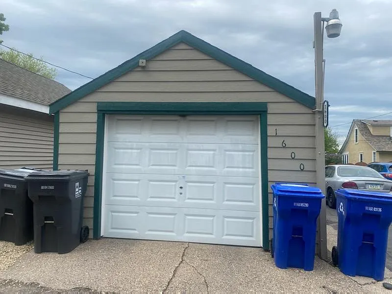 1600 Concordia Ave — Photo 3