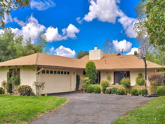 4th image of 15404 Still Brook Ln
