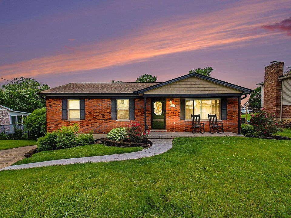 1st image of 29 Sherwood Dr