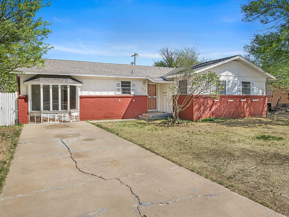 1st image of 2608 Duncan Dr