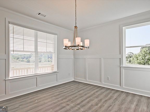 5th image of 5956 Spring Way