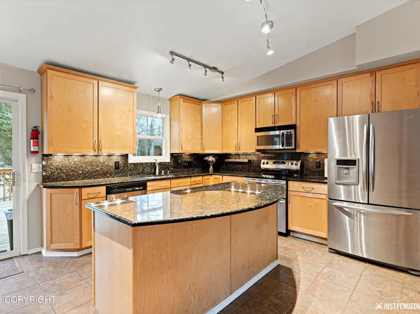 8340 Majestic Dr, Anchorage, AK 99504