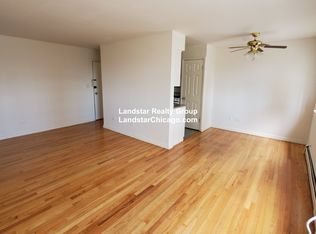 5730 N Sheridan Rd APT 402, Chicago, IL 60660