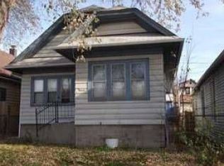 2574 S 35th St, Milwaukee, WI 53215
