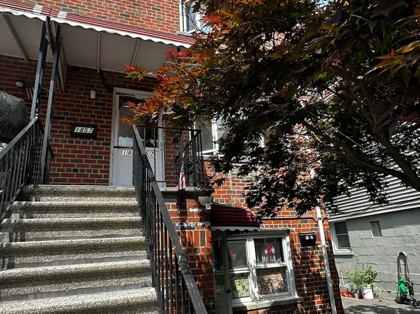 (undisclosed Address), Bronx, NY 10461