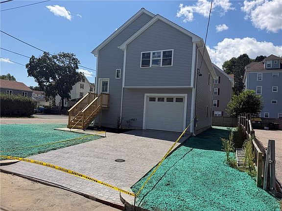 2nd image of 160 5th Ave