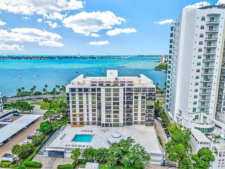 707 S Gulfstream Ave #906 — Photo 36