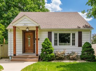 8707 W Stuth Ave, West Allis, WI 53227