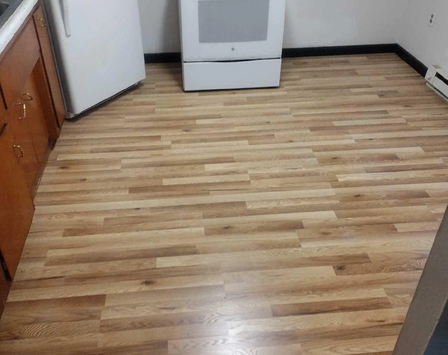 119 Green Pl — Photo 2