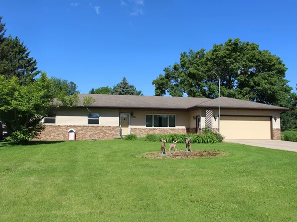 5481 S Kennedy Dr, Waunakee, WI 53597