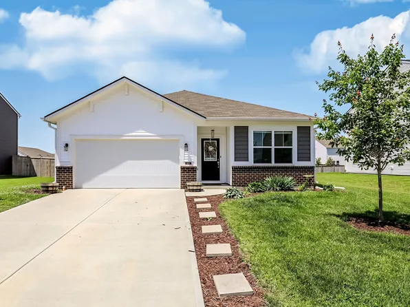 358 Switchgrass Ln, New Whiteland, IN 46184