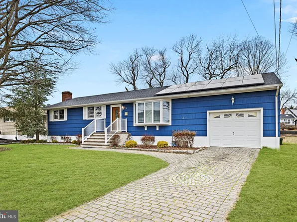 5 Japril Dr, Hamilton, NJ 08619