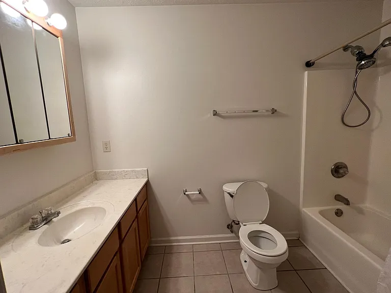 2724 Wyndham Way — Photo 5