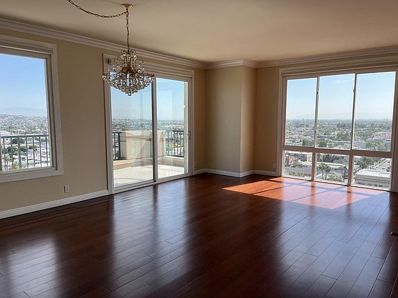 3rd image of 850 E Ocean Blvd Unit 1601
