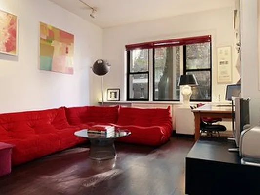 Rented by Corcoran | media 19