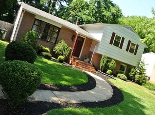 7110 Galgate Dr, Springfield, VA 22152