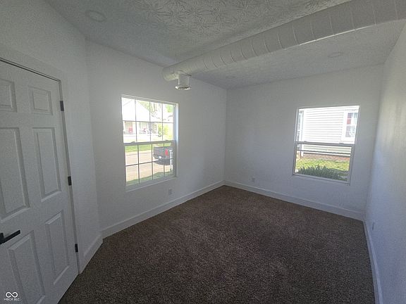 3rd image of 1549 Harlan St