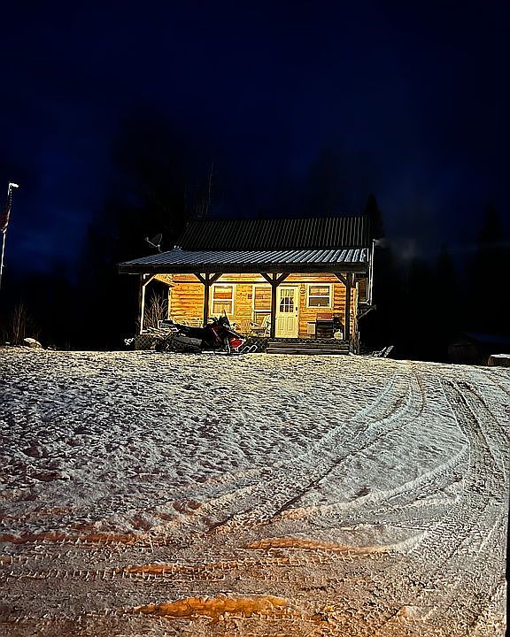 2nd image of 375 Howard Brook Rd