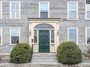 17 Washington St APT 4, Gloucester, MA 01930