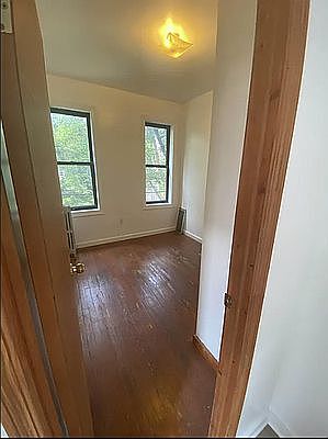 3rd image of 255 Bergen St #8