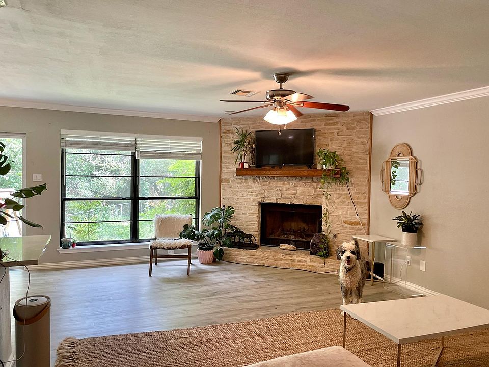 1st image of 1605 Walsh Tarlton Ln #A