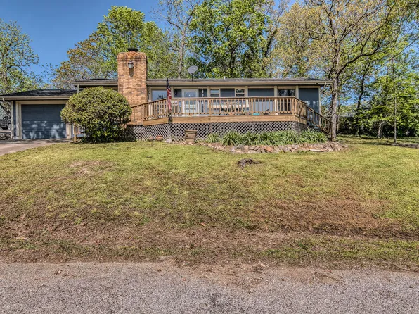 27157 Walnut Drive, Eagle Rock, MO 65641