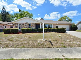 8313 Broken Willow Ln, Port Richey, FL 34668