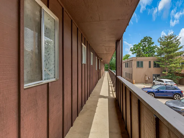 The Cove Apartments — Photo 11