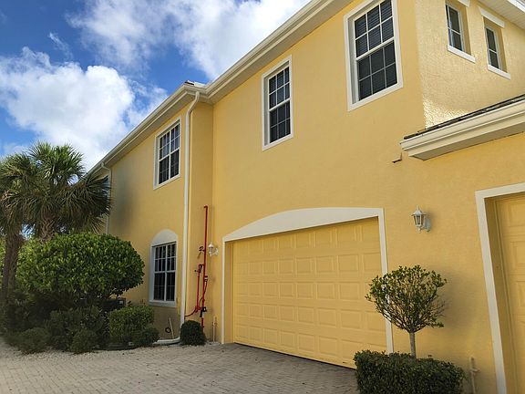 2 car garage with visitor parking