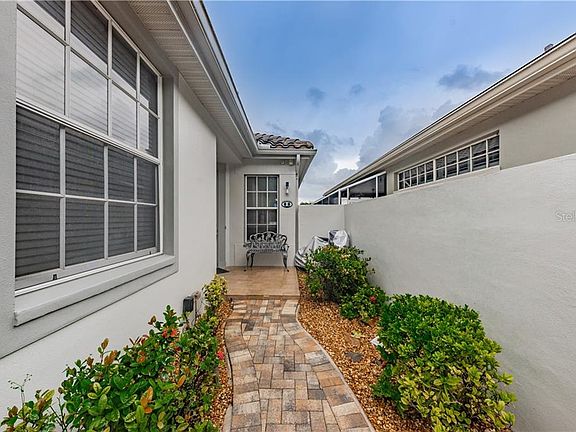 5th image of 4237 Waterscape Dr