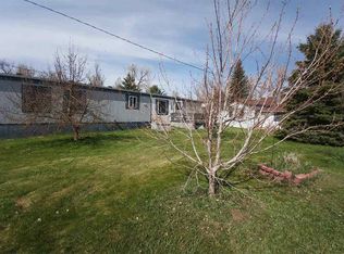210 Anna Ave, Vale, SD 57788