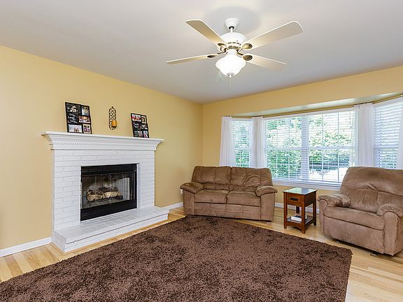 Call 314-550-1801 to view!