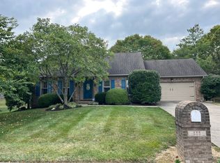 111 Ridge Rd, Versailles, KY 40383