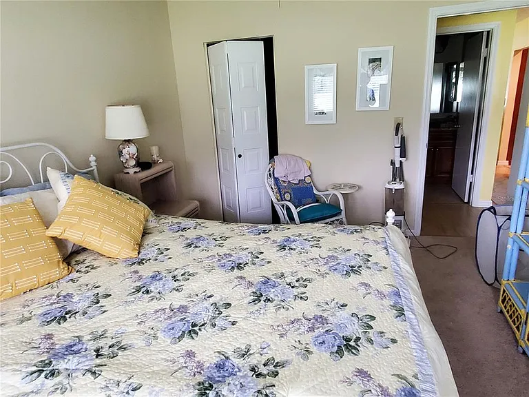 1907 Canterbury Ln #14 — Photo 13