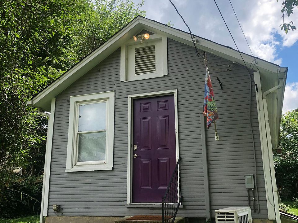 Cute freestanding cottage -- your own private space!