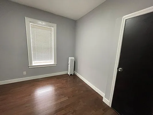 Rented by NY Living Solutions | media 32