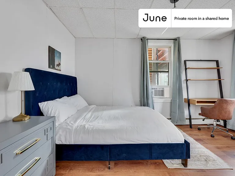 823 Dorchester Ave #C — Photo 1
