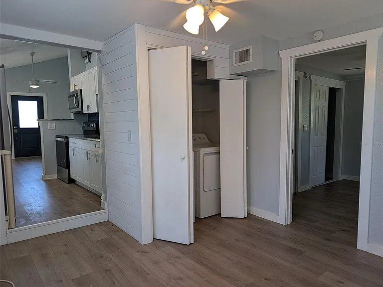 5005 Newton Ave S — Photo 14