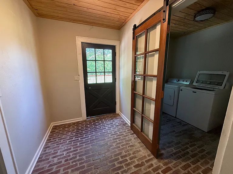 14794 Lake Rd — Photo 6