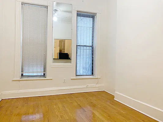 Rented by Compass | media 9