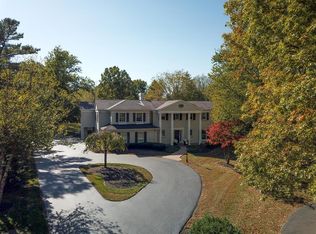 8200 N Clippinger Dr, Cincinnati, OH 45243