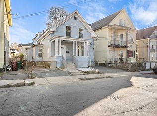 11 Hampshire St, Lowell, MA 01850