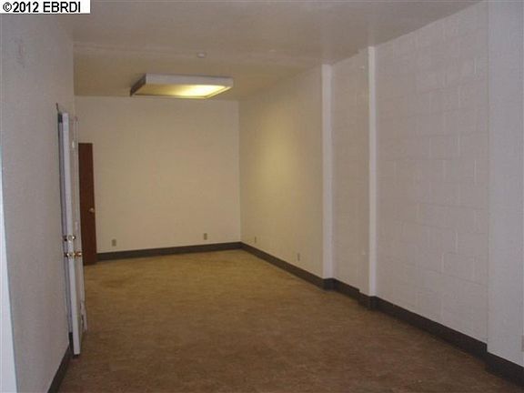 4th image of 9915 Macarthur Blvd