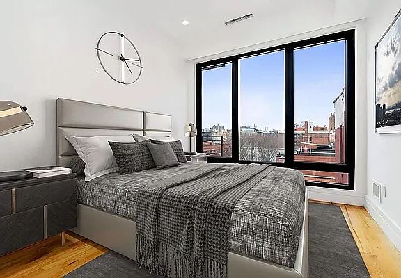 3rd image of 127 Avenue D #14