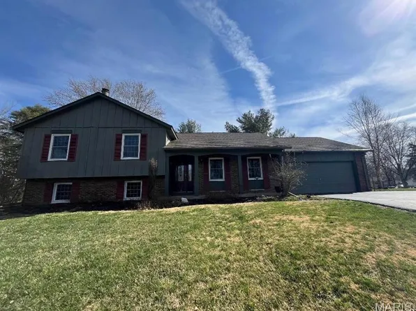 5 Country Ln, Freeburg, IL 62243