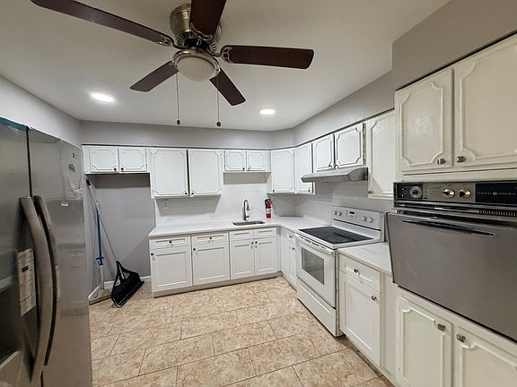 4th image of 41 Rittenhouse Dr