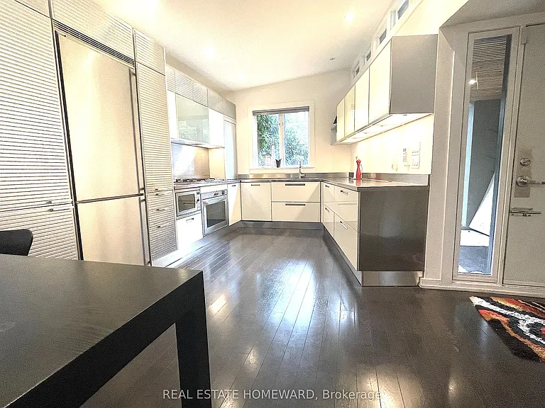 27 Lewis St #COACH — Photo 5