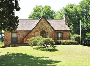 5901 Elm St, Webb City, MO 64870